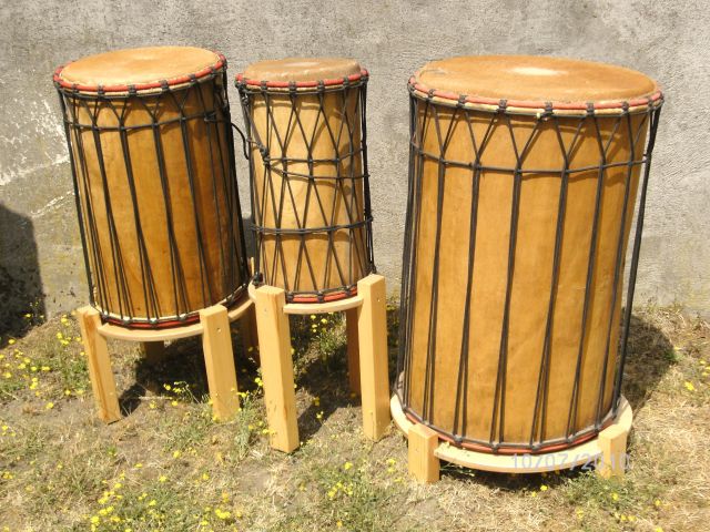 Schönes Baßset aus Westafrika - Drums Percussion - Oberhausen