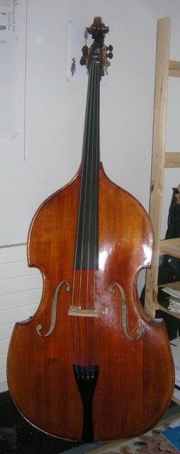 Kontrabass zu verkaufen - Saiteninstrumente Akustisch - Wien