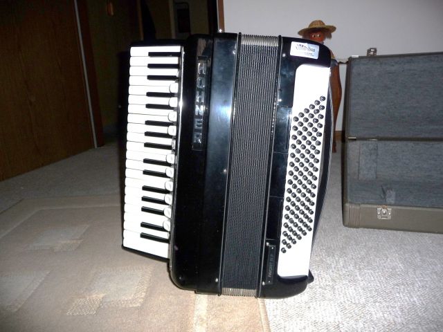 Akkordeon Hohner Favorit IV P, top Zustand  - Tasteninstrumente Akustisch - Hagen