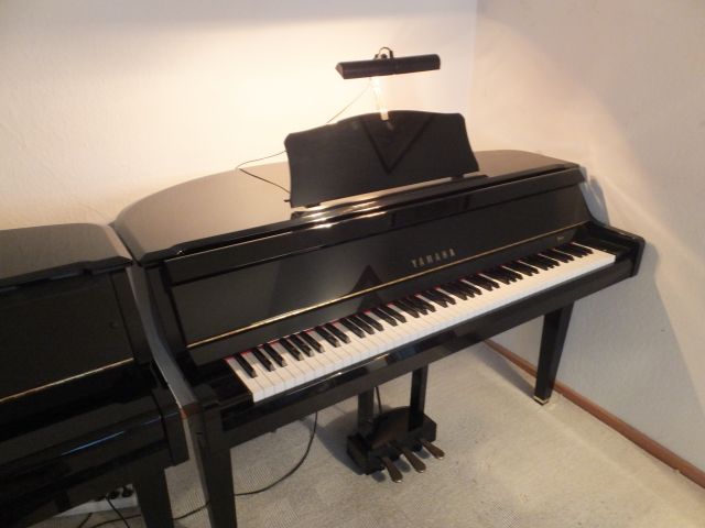 Yamaha Flügel GT1  - Tasteninstrumente Elektr - hamburg