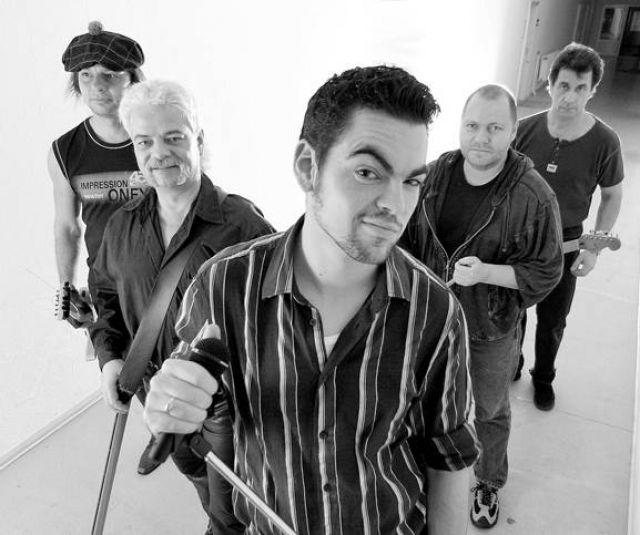FAUSTDICK - deutschsprachige Live-Musik für ihre Party, Hochzeit, Geburtstag, B - Bands - Magdeburg