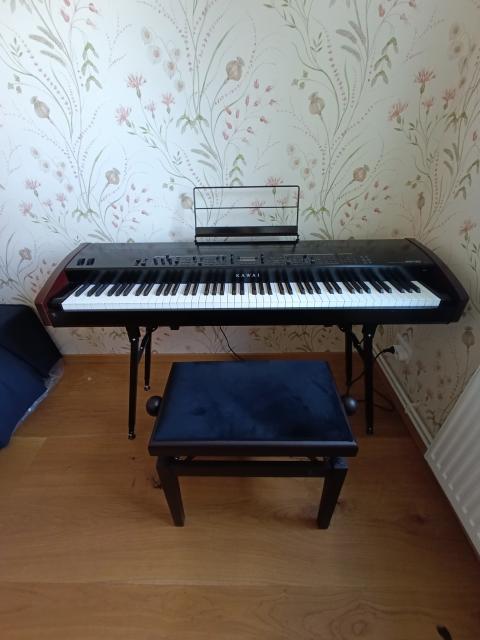 Kawai MP10 Digitalpiano, Klavierständer, Kopfhörer, Lautsprecher, Lautsprecherst - Tasteninstrumente Elektr - Berlin