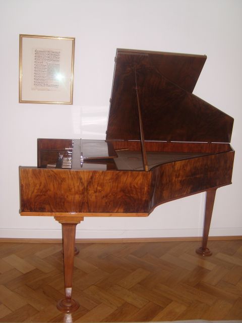 NEUPERT-Cembalo. Ein seltenes Instrument  - Tasteninstrumente Akustisch - Essen
