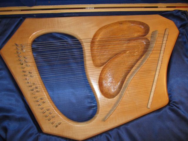 Seltene Orig. Leier abzugeben! Sanfter Klang - Saiteninstrumente Akustisch - Kassel