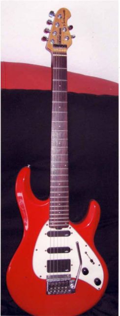 E-Gitarre MusicMan Silhouette - Saiteninstrumente Elektr - Köln (Mauenheim)