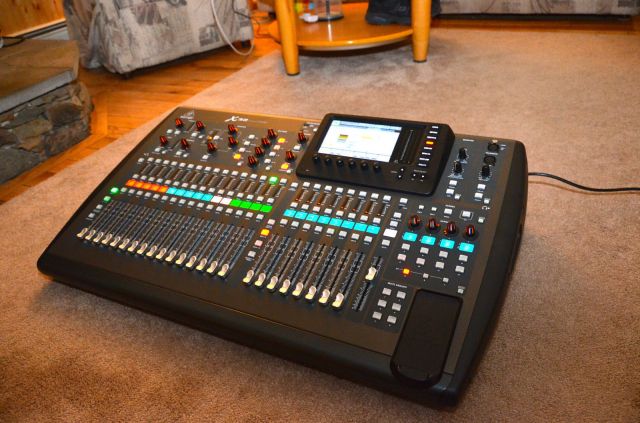 Behringer X32 - Midi Computer Software - Virgen del Rocio, 8