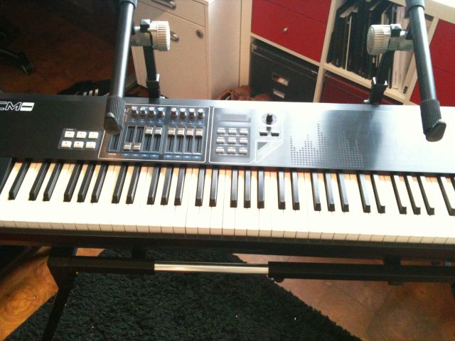 CME UF-8 Masterkeyboard, 88 Tasten Hammermechanik - Tasteninstrumente Elektr - Sankt Augustin