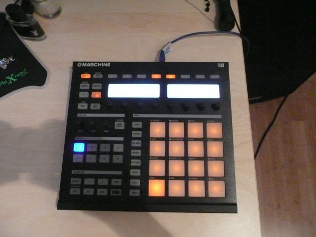 NATIVE INSTRUMENTS MASCHINE // OVP // GARANTIE - Midi Computer Software - Köln