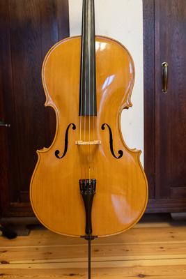 Russisches Meistercello aus dem späten 20. Jhd. zu verkaufen - Saiteninstrumente Akustisch - Berlin