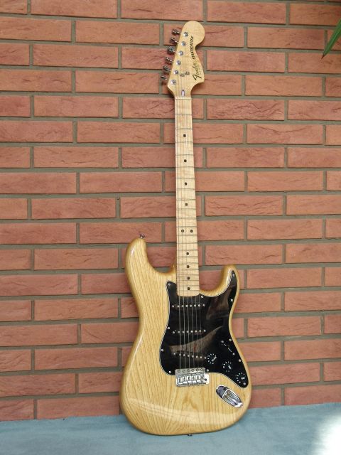 Fender Strat 79  - Saiteninstrumente Elektr - MÜNCHEN