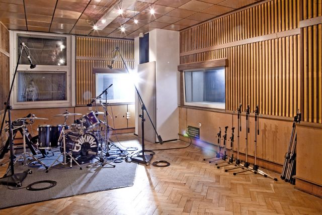 Günstiges Tonstudio in Berlin für Band Aufnahme - Studio East - Tonstudio - BERLIN