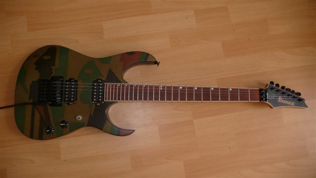 Ibanez JPM 4 Rarität / John Petrucci Signature / Gitarre / gut erhalten - Saiteninstrumente Elektr - Frankfurt am Main