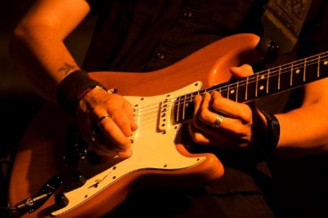 GITARRENUNTERRICHT - Musikunterricht - Freiburg