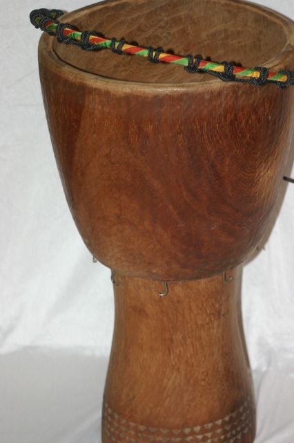 Trommelreparaturen Trommel Reparaturen Djembe Conga Darabuka Risse Felle Brühl  - Drums Percussion - 50321
