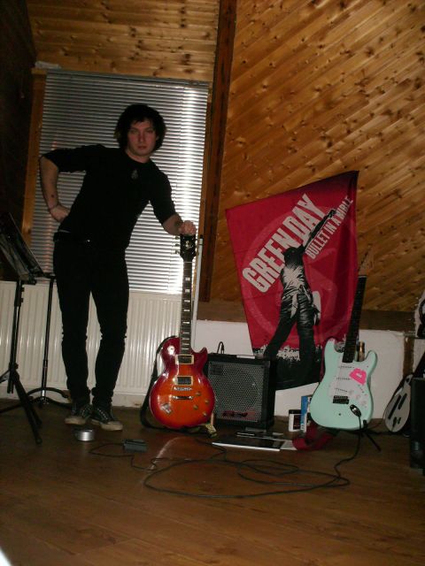 Punkrock-musik - Saiteninstrumente Elektr - Steinen