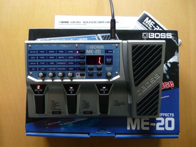 Gitarren-Multieffekt Boss ME 20 - Effektgeraete - Goslar