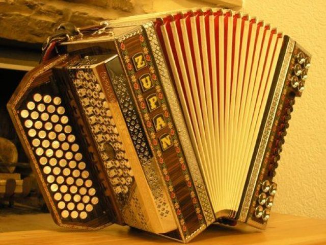 Steirische Harmonika Zupan Alpe V D - Tasteninstrumente Akustisch - Kranzberg