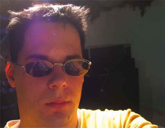 Bin Gitarrist und will eine PunkRockband gründen in der Nähe von Bamberg, Lich - Bands - Ebensfeld