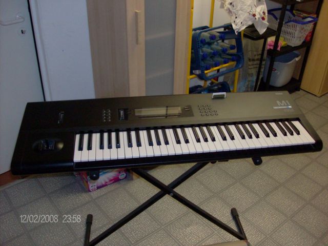 Verkaufe KORG M1 - Tasteninstrumente Elektr - Lüdenscheid