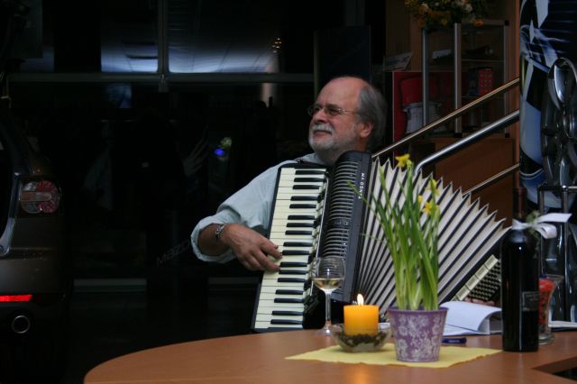 Akkordeonspieler - Musiker - Hamburg