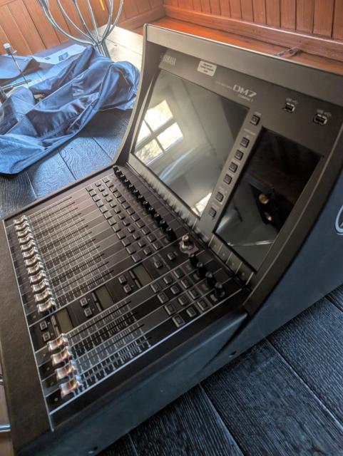 Yamaha DM7c - Tonstudio - Santa Cruz de Tenerife
