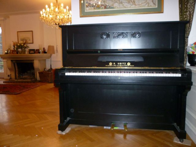 Klavier zu verkaufen - Tasteninstrumente Akustisch - Wien